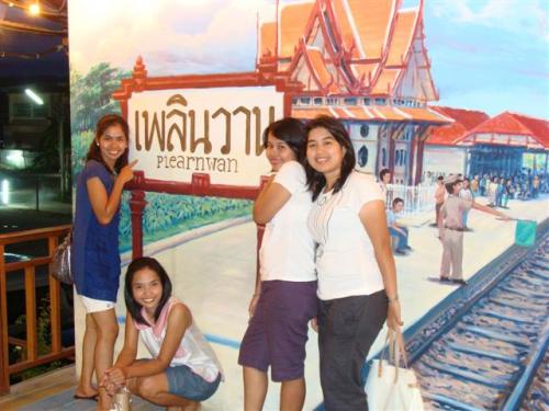 DSC09374 (Small).JPG