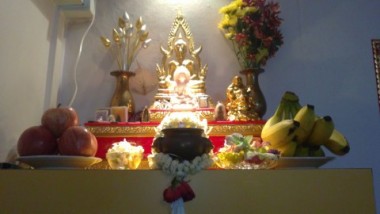 หิ้งพระ